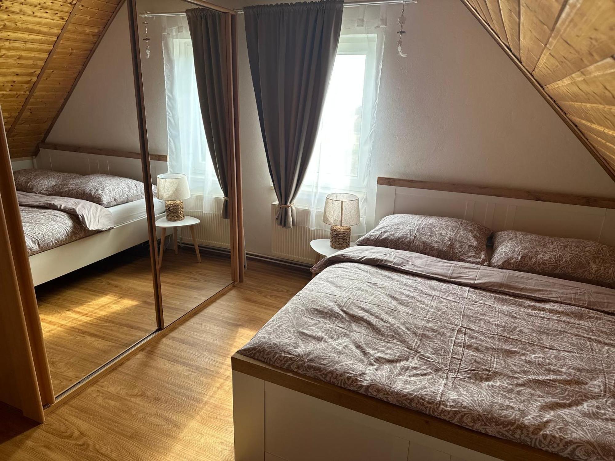 Apartman Jako U Babicky Тиса Экстерьер фото